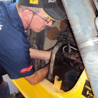 Manutenção de Ar Condicionado Máquina fora de estrada soroca Manutenção de ar condicionado para ambulancia sorocaba Ar condicionado para carro sorocaba